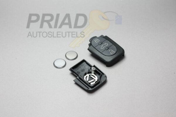 S-0091 3-knops behuizing voor Audi en VW tot 2005. Deze uitvoering heeft 2 CR1620 batterijen.