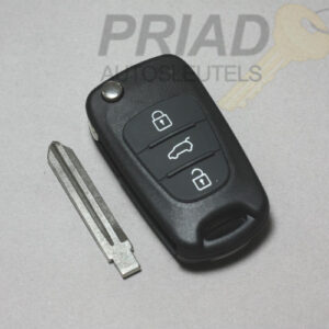 Hyundai en KIA 3-knops klapsleutel behuizing met in de sleutelbaard freesgroef rechts voor o.a. Hyundai - I10 en Elantra / KIA Soul en andere modellen. Deze behuizing is lastig om open te maken zonder nodige ervaring of handigheid. Wij adviseren dit door ons te laten uitvoeren. U kunt dan kiezen voor overzetten behuizing.